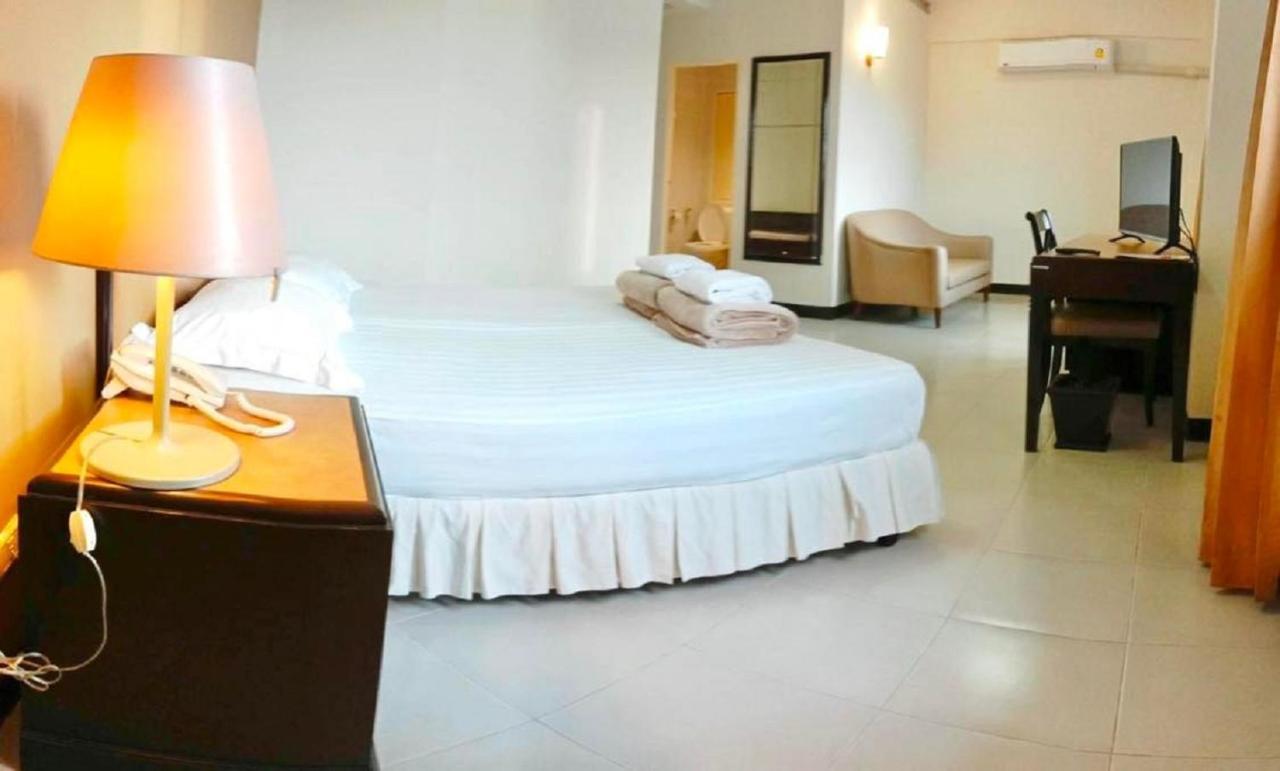 Tinidee Hotel Ranong Kültér fotó